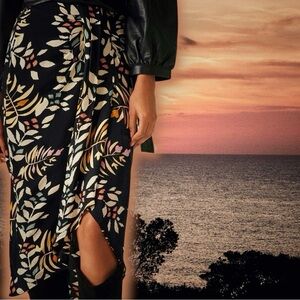 NWT Ba&sh Wrap Style ‘Christo’ Skirt in “Nero” Black Size 3 = U.S. Size Large